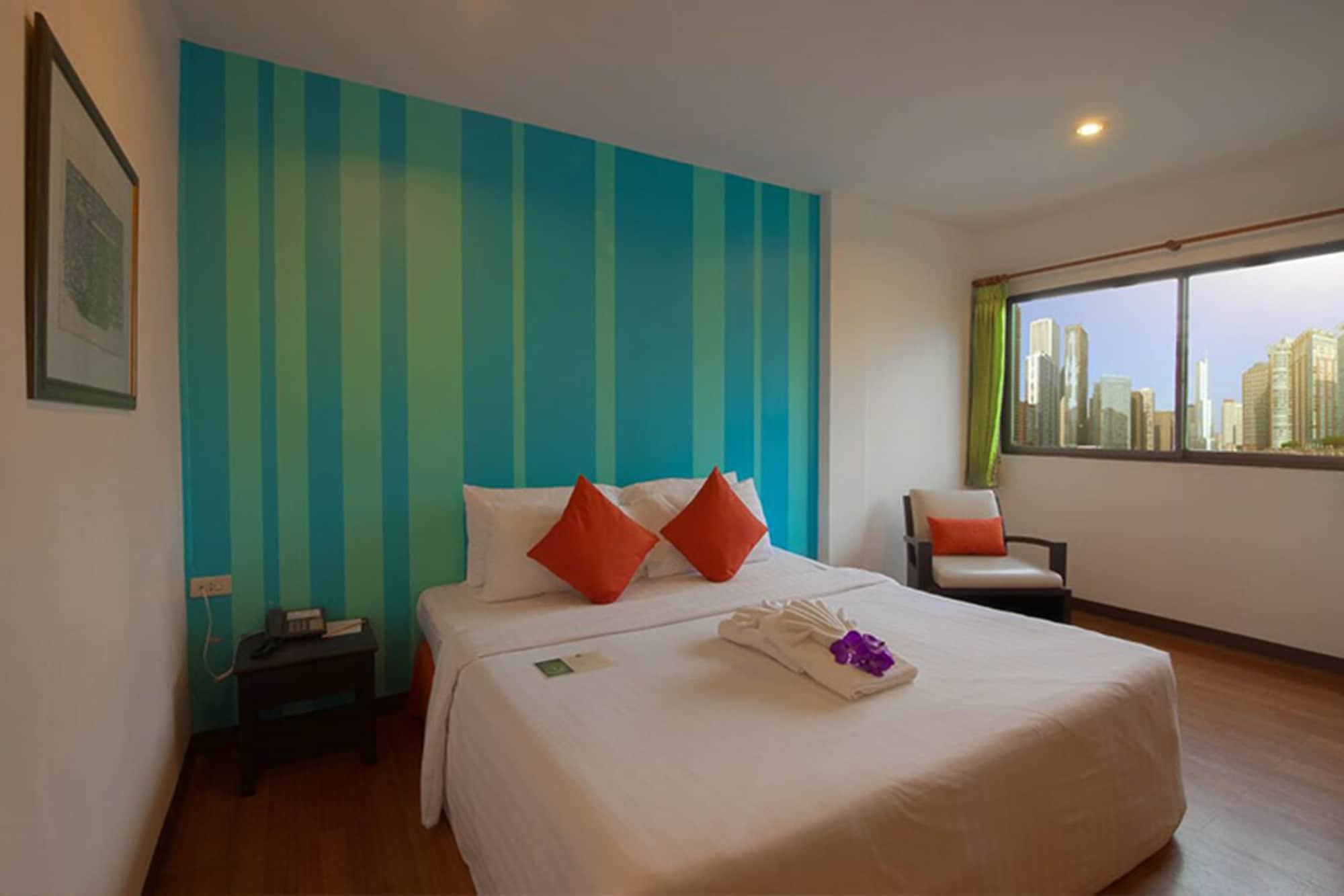 Woraburi Sukhumvit Hotel Banguecoque Exterior foto