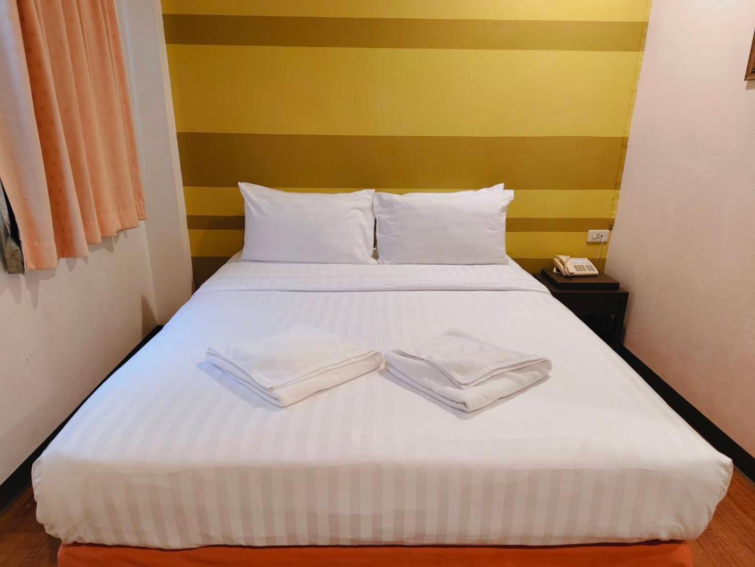 Woraburi Sukhumvit Hotel Banguecoque Exterior foto