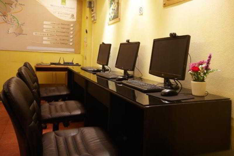 Woraburi Sukhumvit Hotel Banguecoque Exterior foto